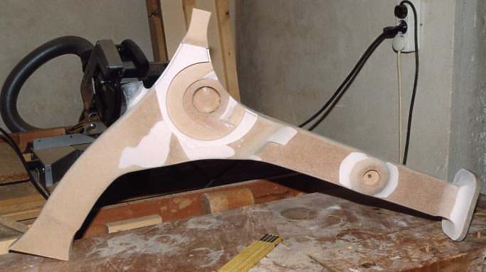 Die Rahmenform aus MDF-Platte